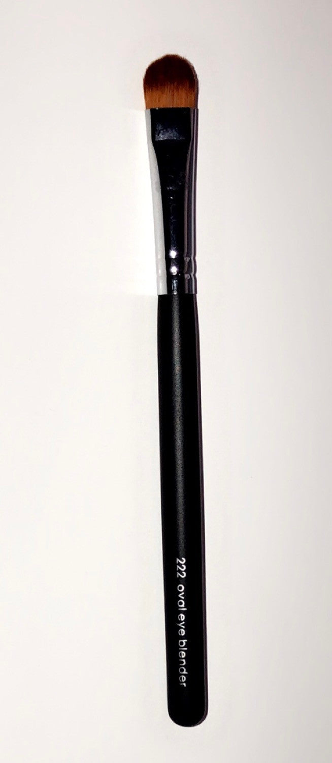 Oval Eye Blender Brush