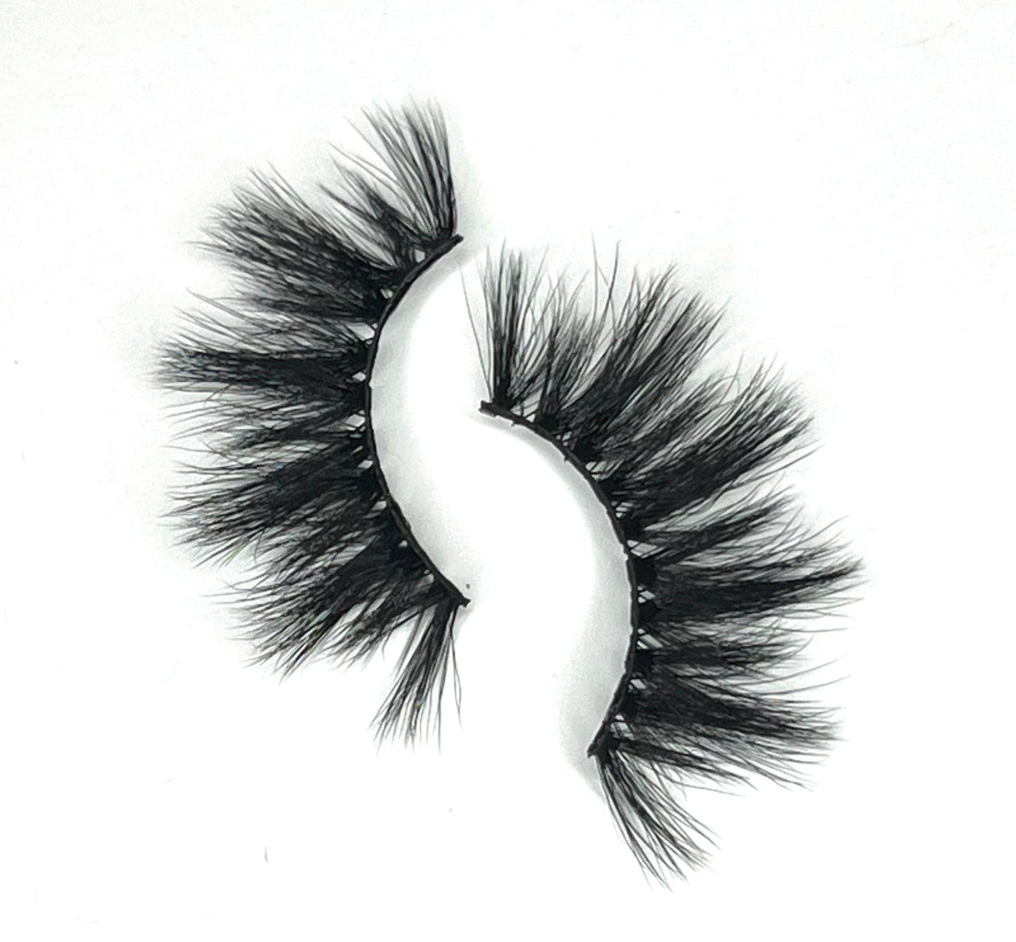 Curly Sue Luxury Lashes