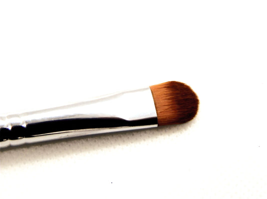 Oval Eye Blender Brush