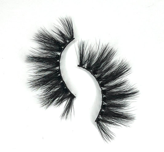 Curly Sue Luxury Lashes